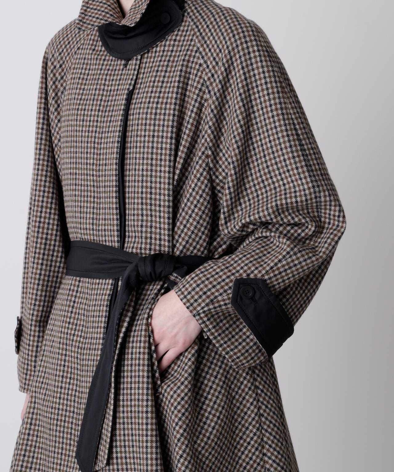 リバーシブルテントコート