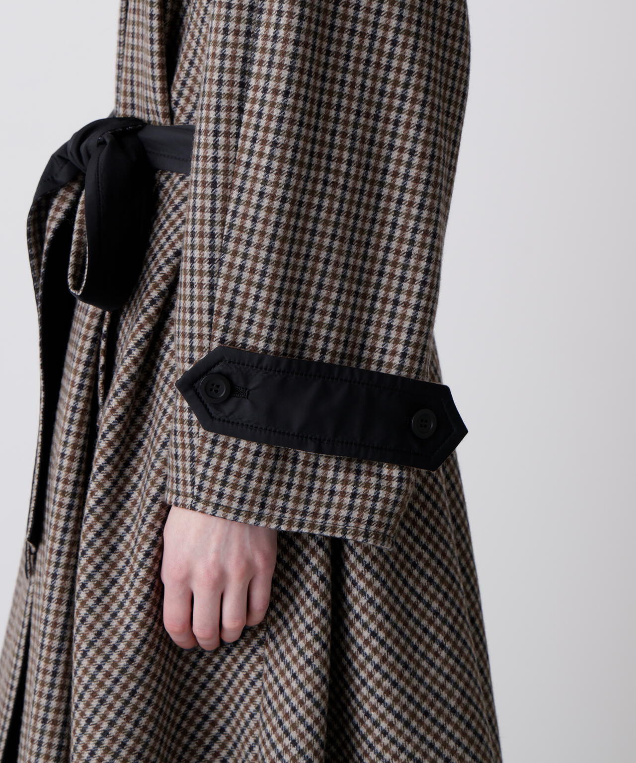 リバーシブルテントコート