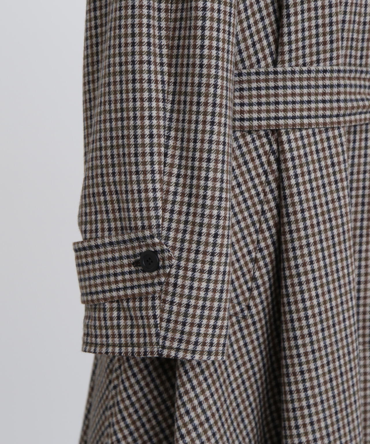 リバーシブルテントコート