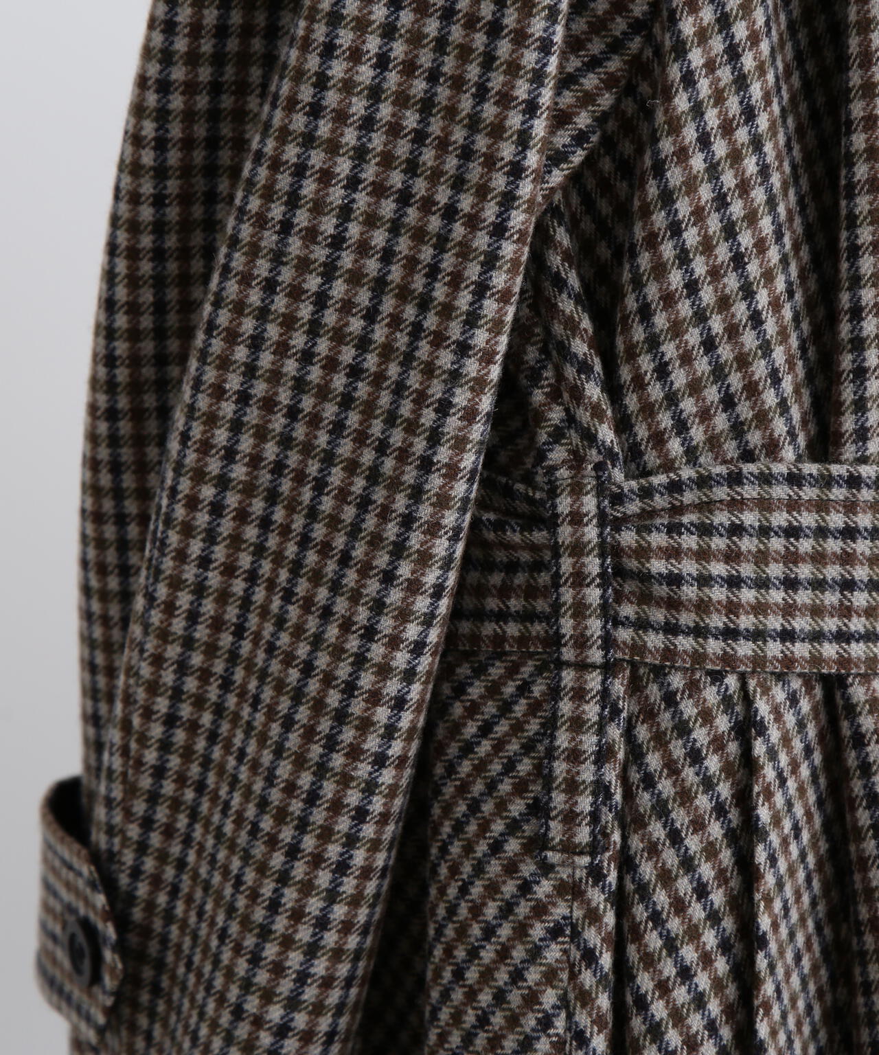 リバーシブルテントコート