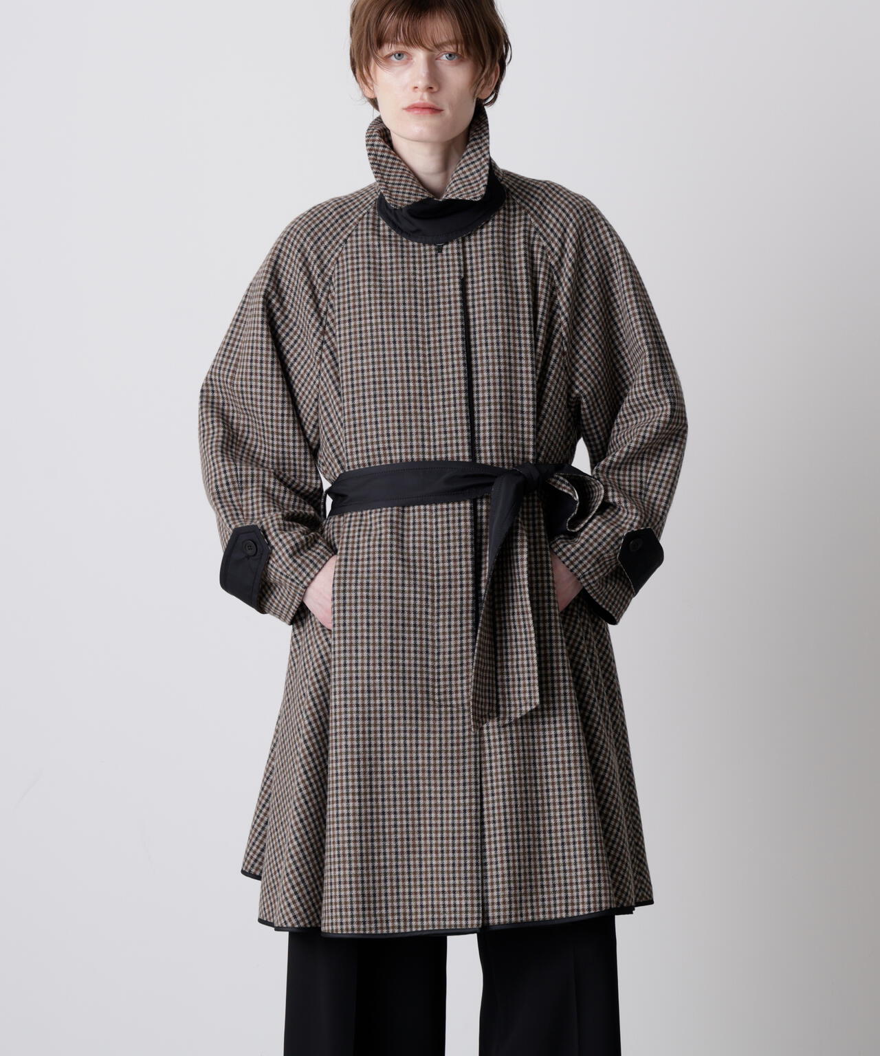 リバーシブルテントコート