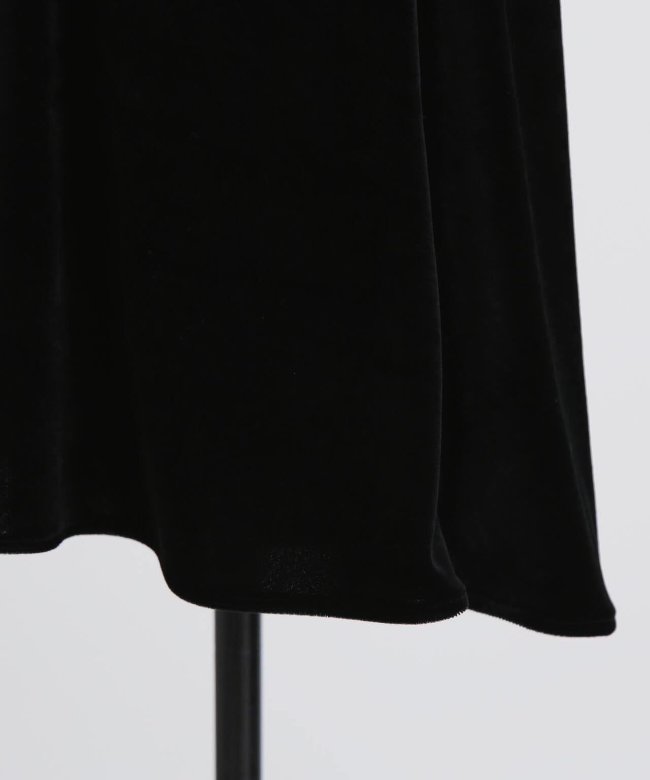 【GISELe 12月号掲載商品】カップ付きベロアキャミソール