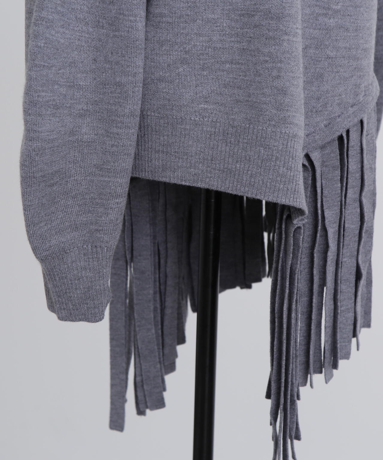 フリンジニット