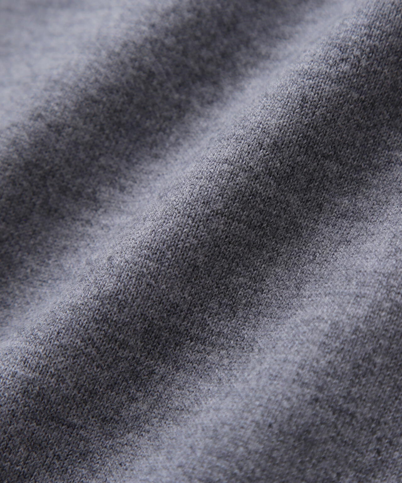 フリンジニット