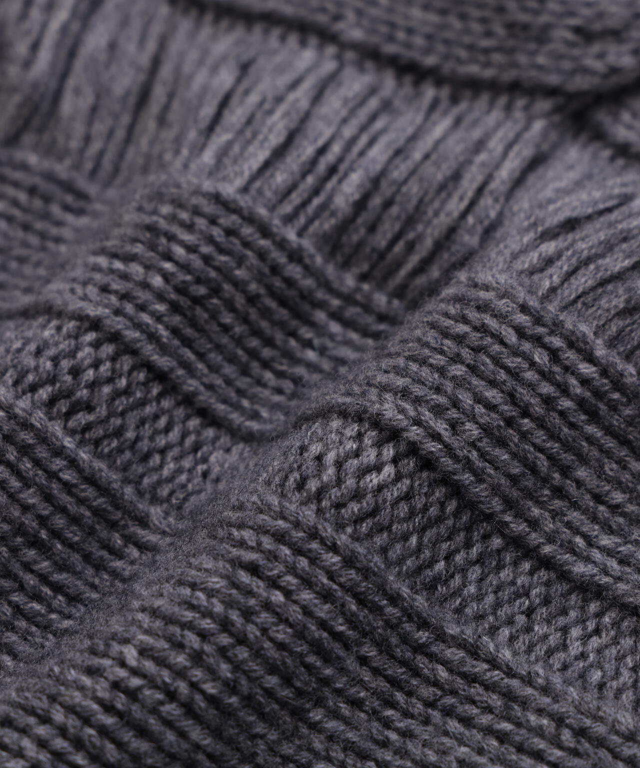 ウールカシミヤケーブルニット