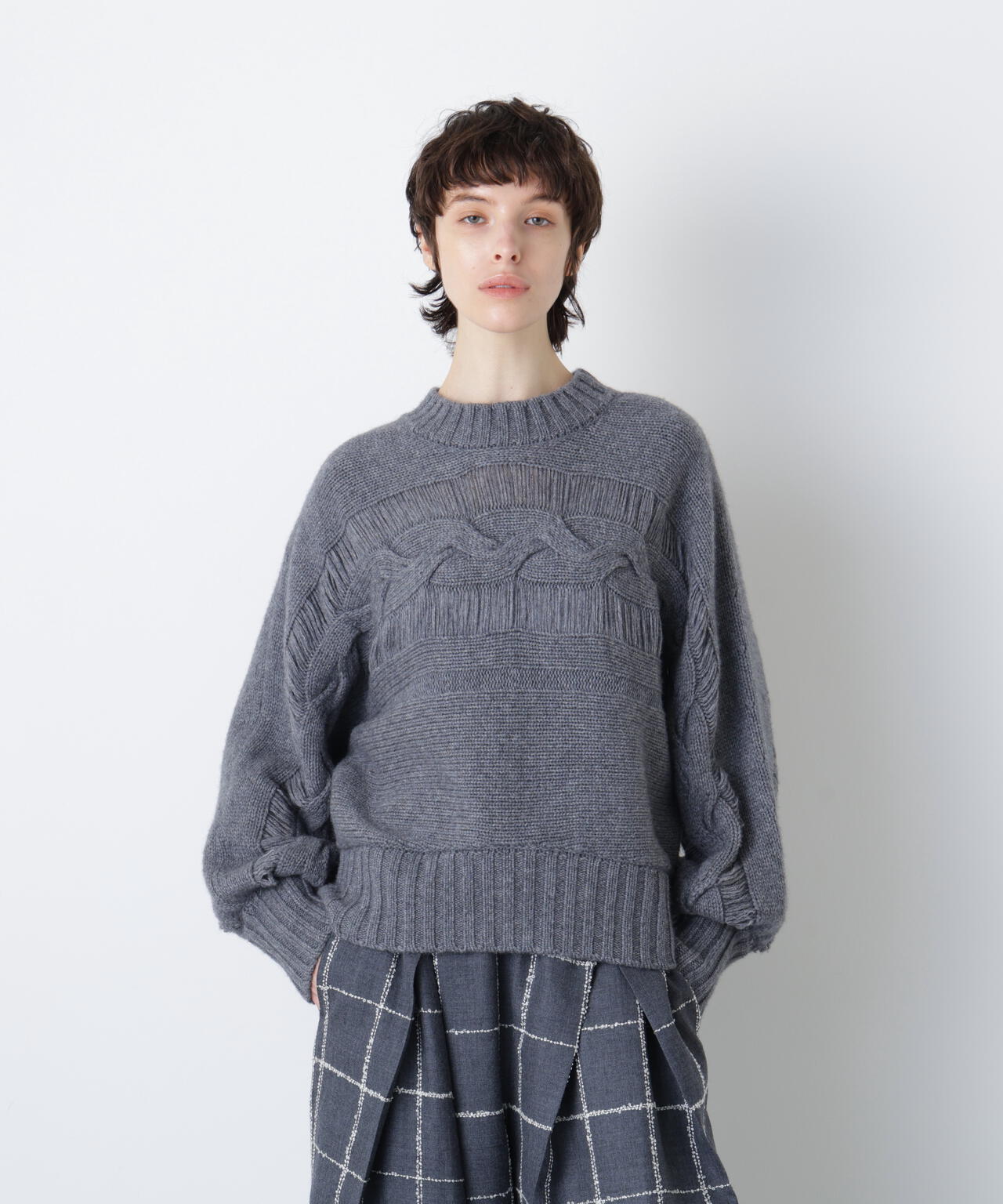 ウールカシミヤケーブルニット