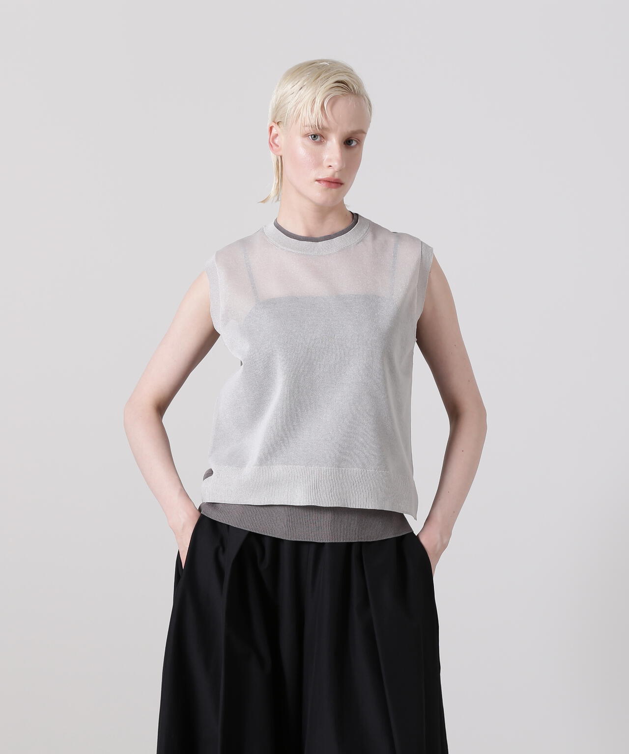 シアーニットタンク