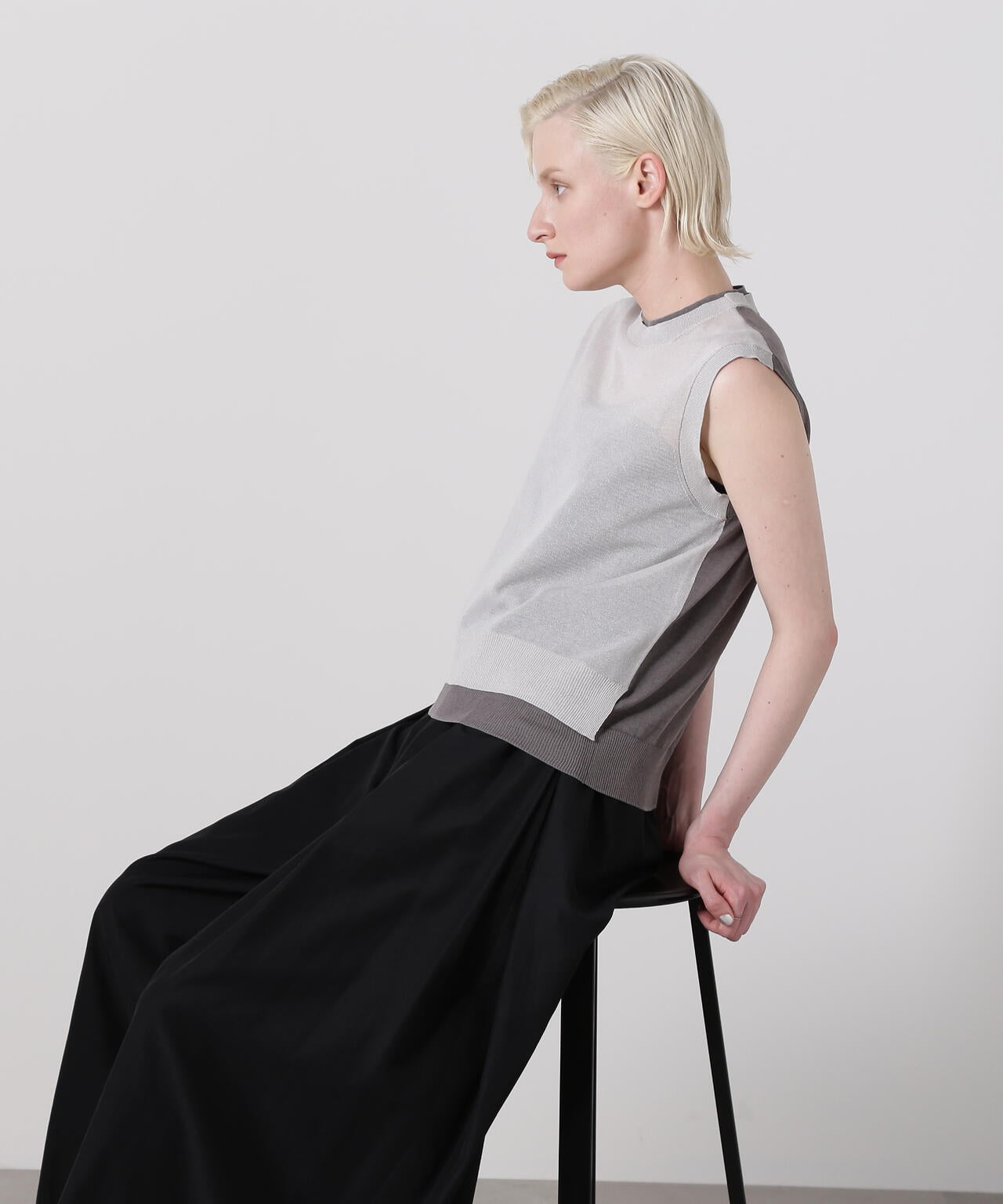 シアーニットタンク