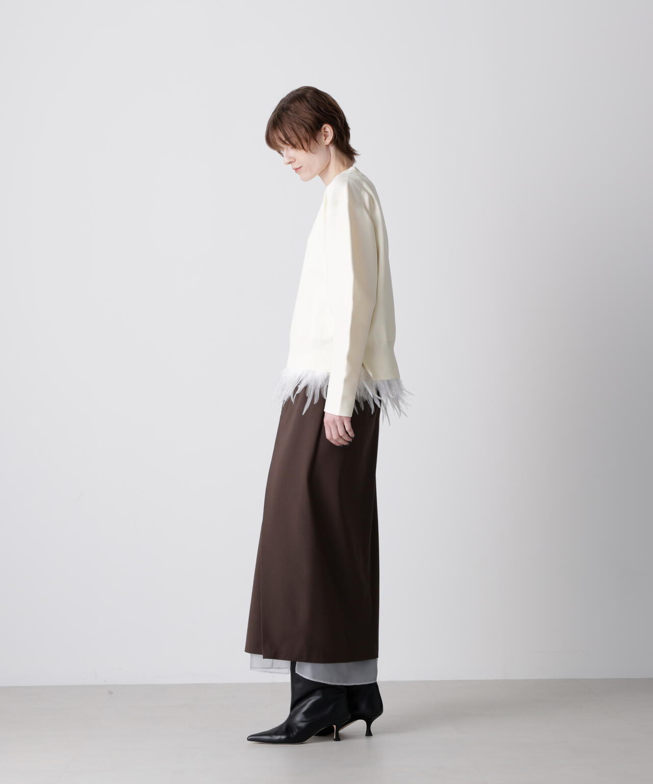 フェザーレイヤードニット