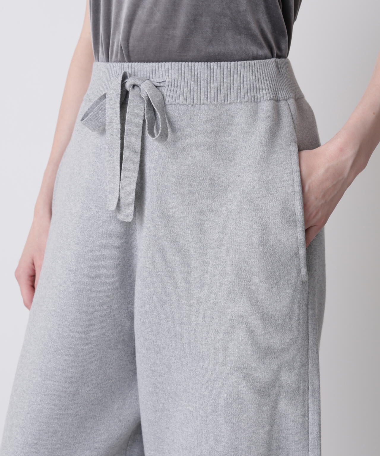 スエットニットパンツ