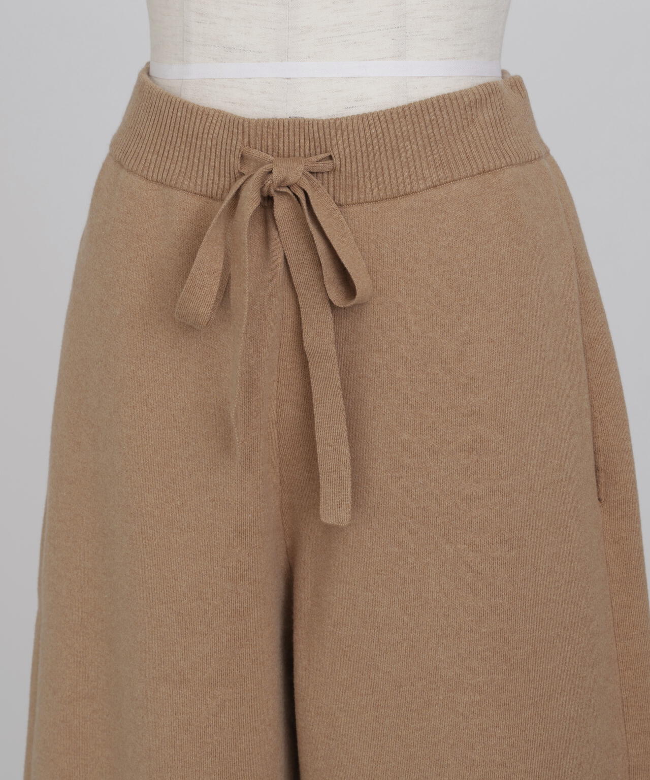 スエットニットパンツ