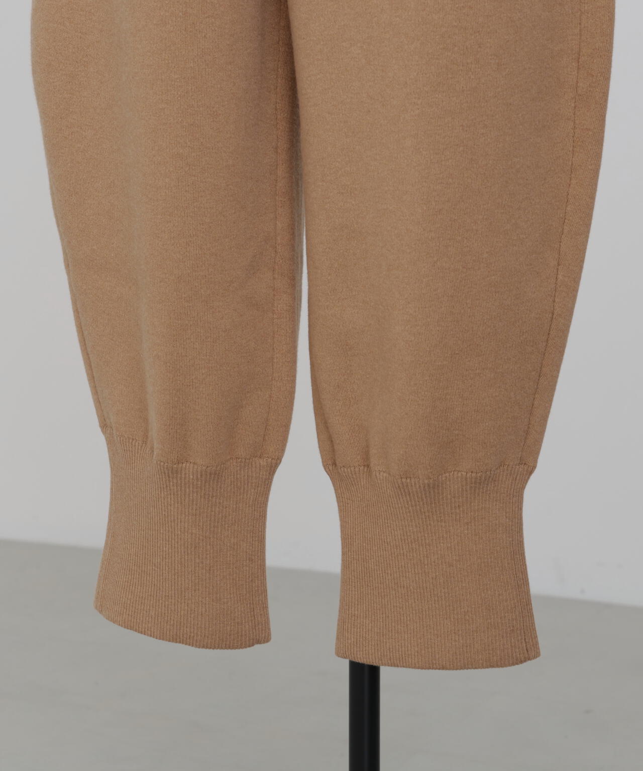 スエットニットパンツ