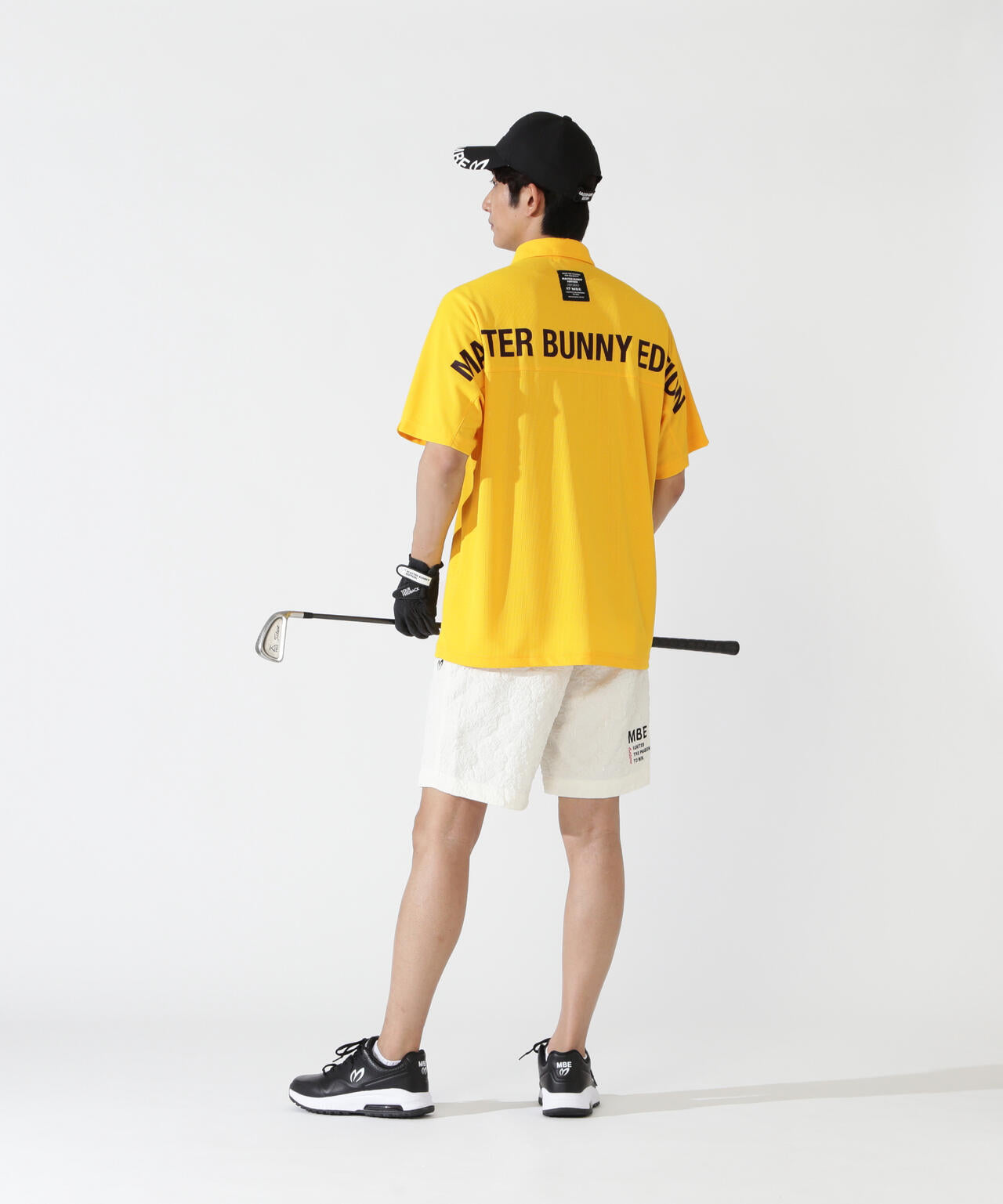 H:182cm/C:93/W:77/H:91 着用サイズ:5