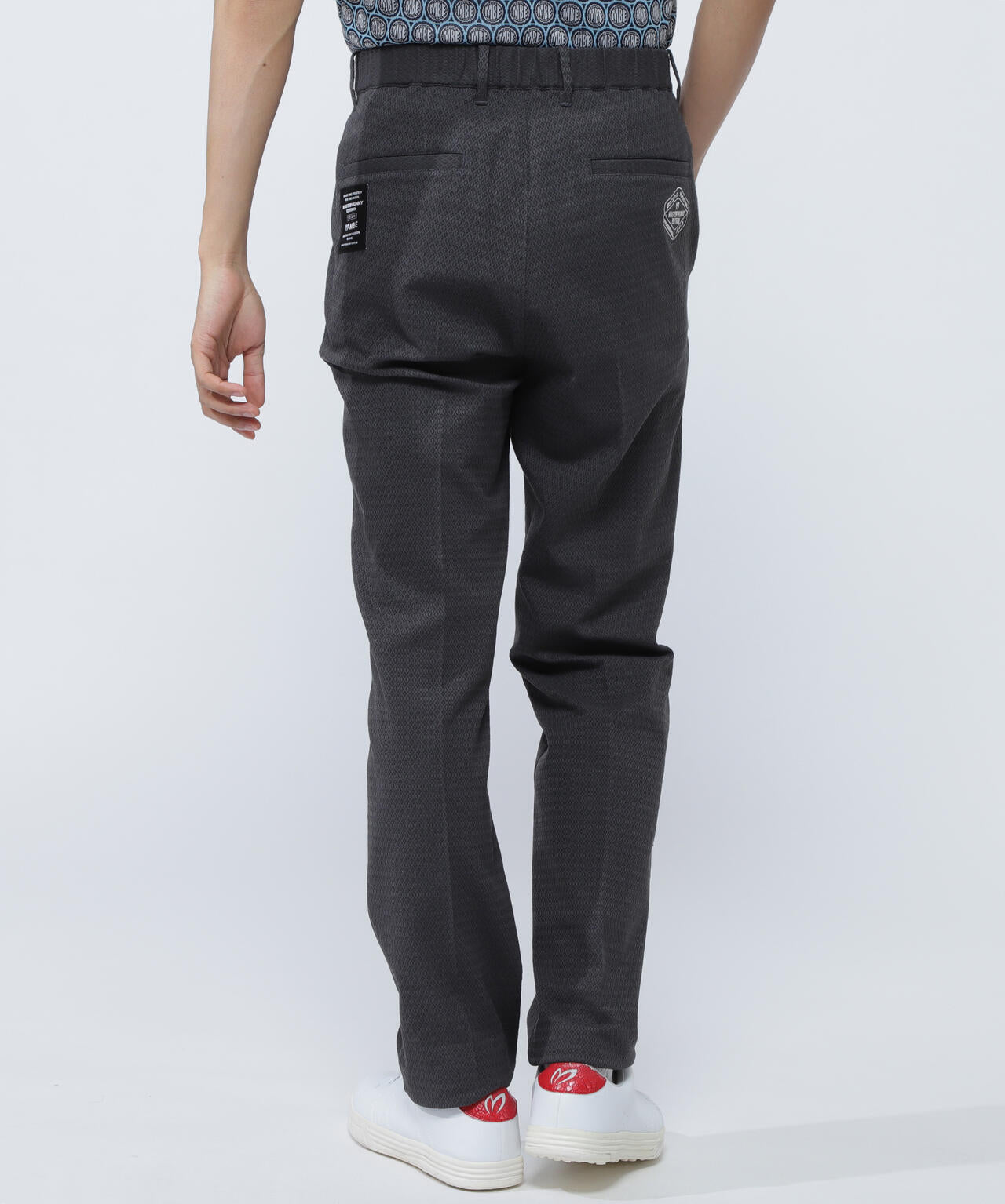 31326096-8eb6-5357-a8e8-03bc2dce2eec_Image