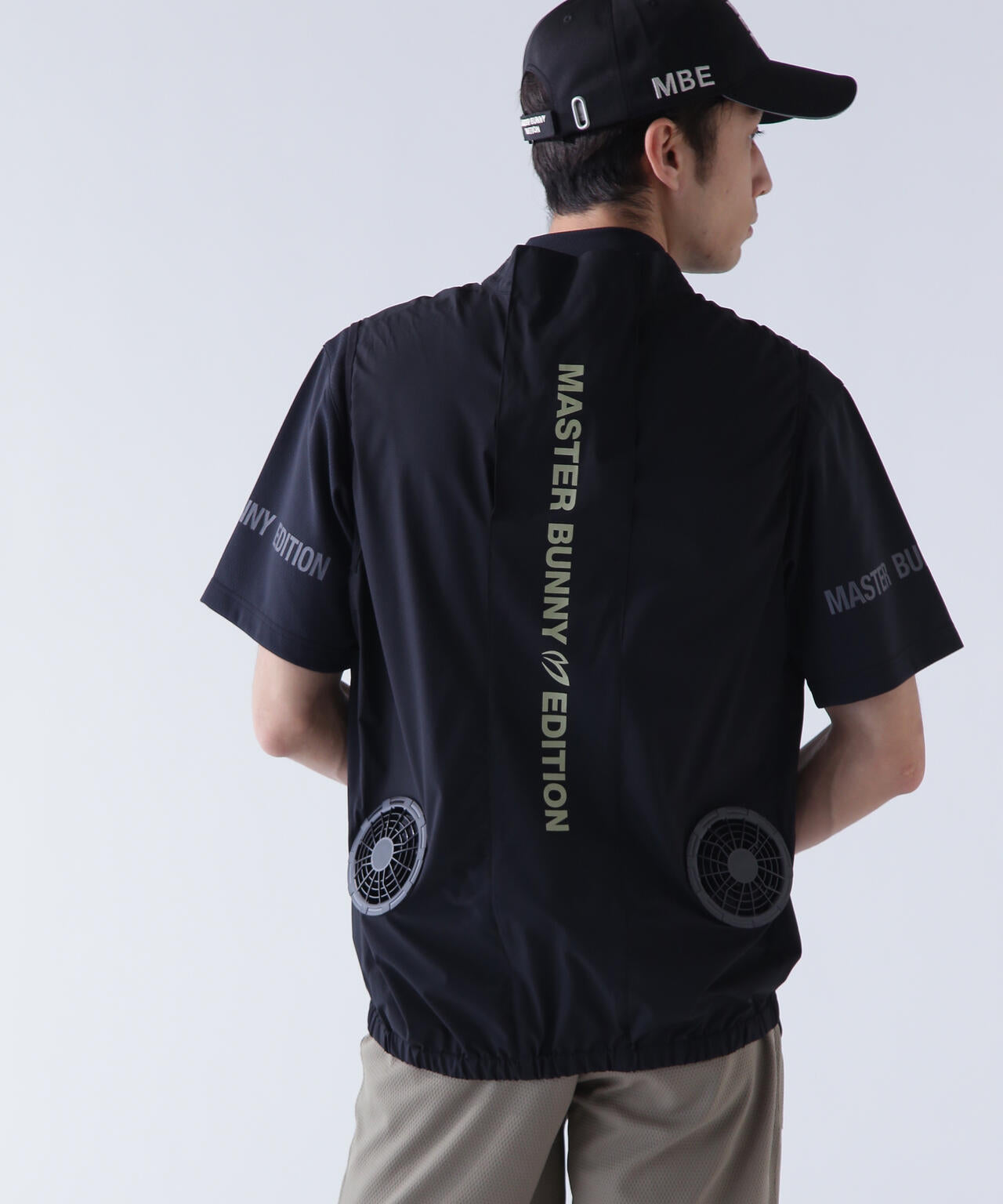 ファンフルジップアップベスト