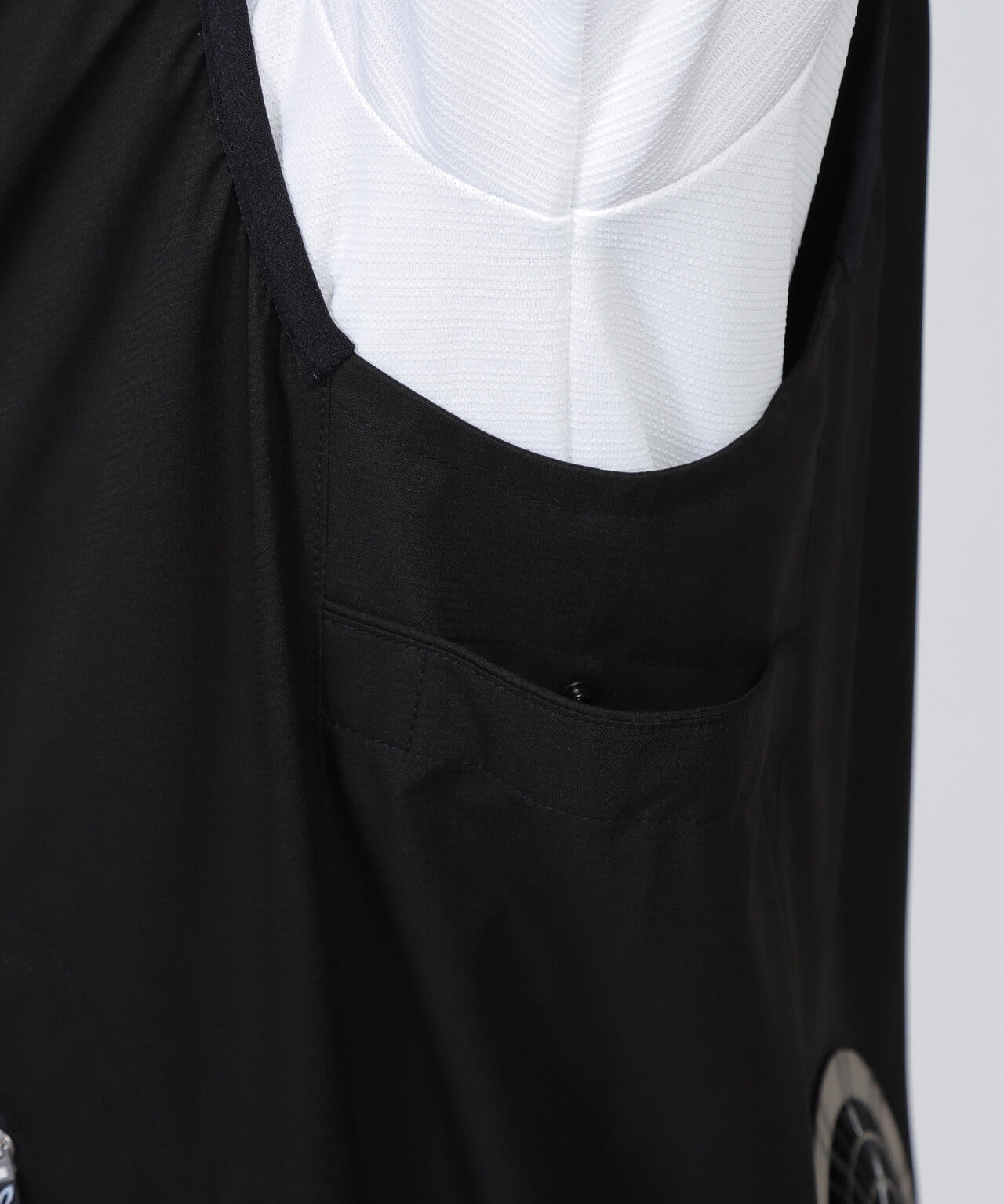 ファンフルジップアップベスト