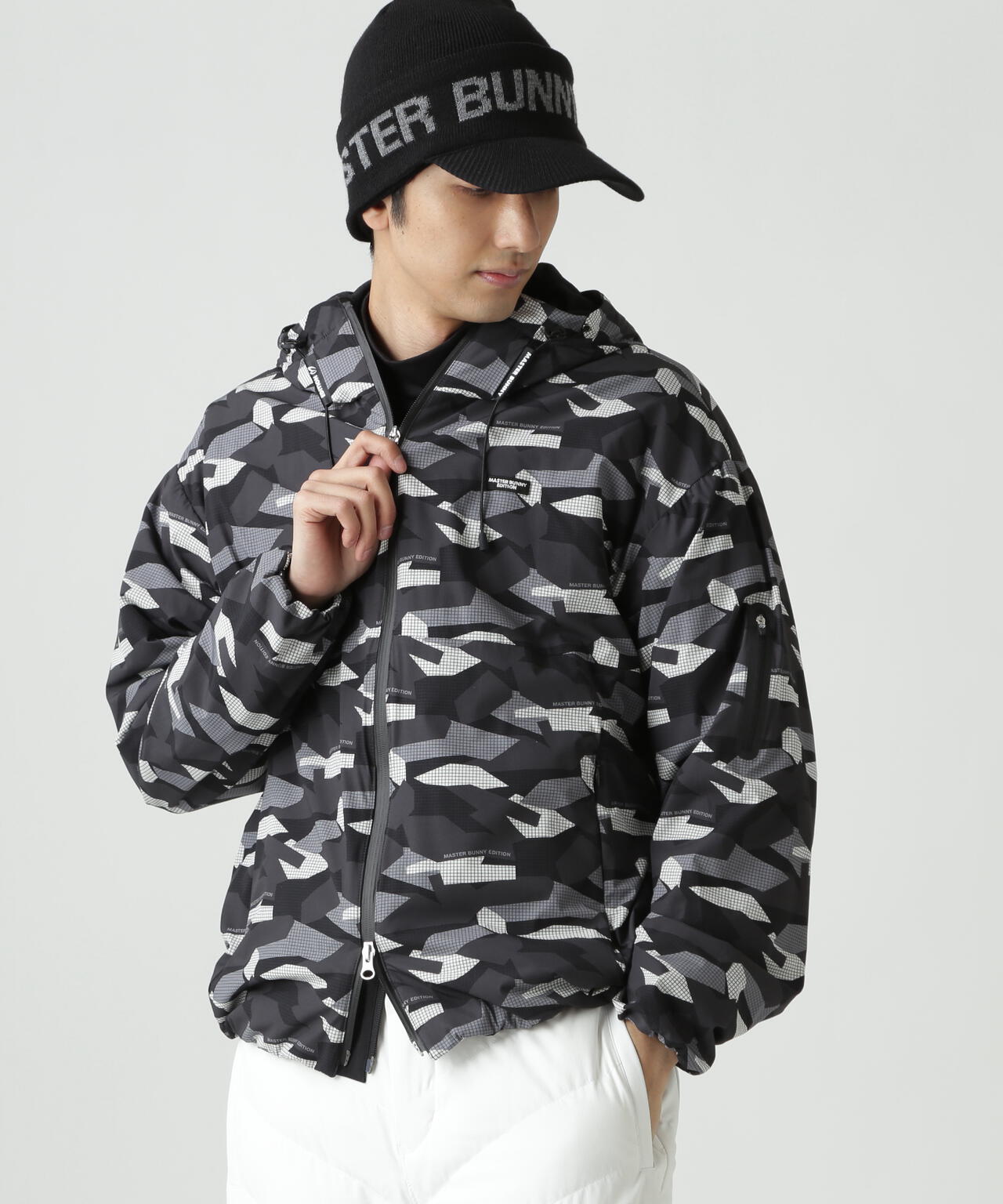 迷彩プリントフーディブルゾン