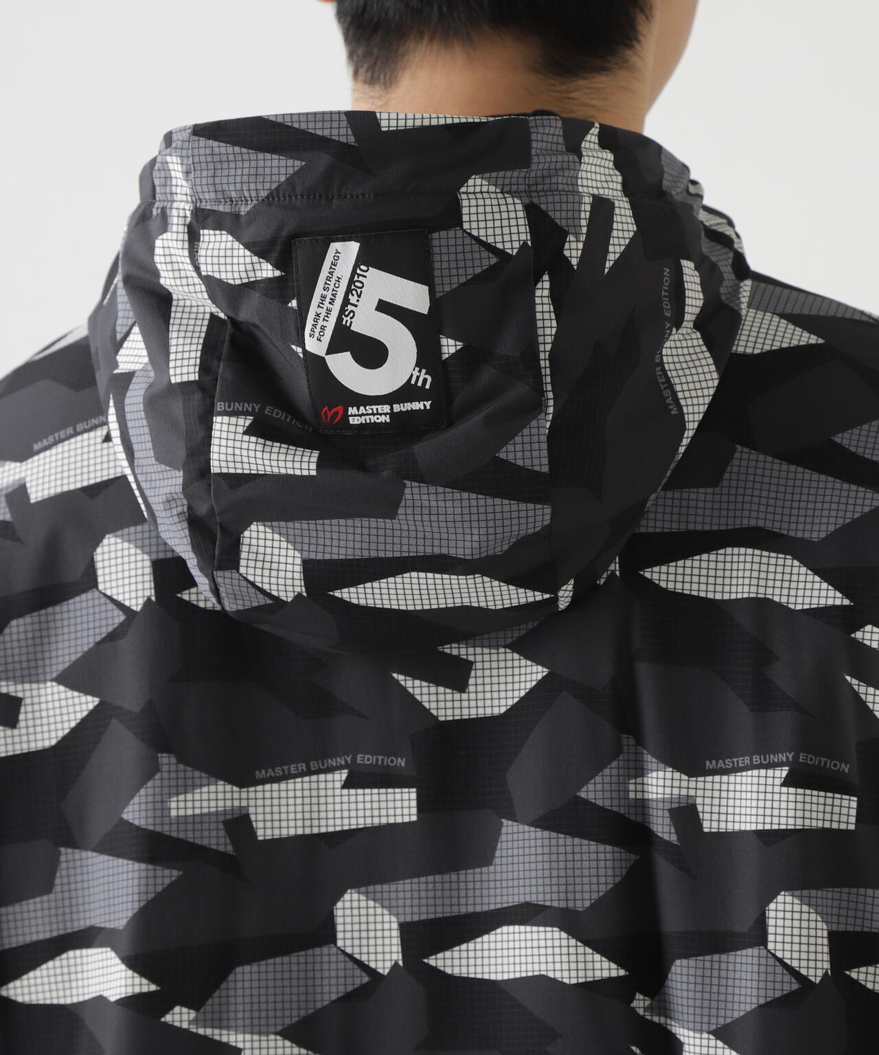 迷彩プリントフーディブルゾン