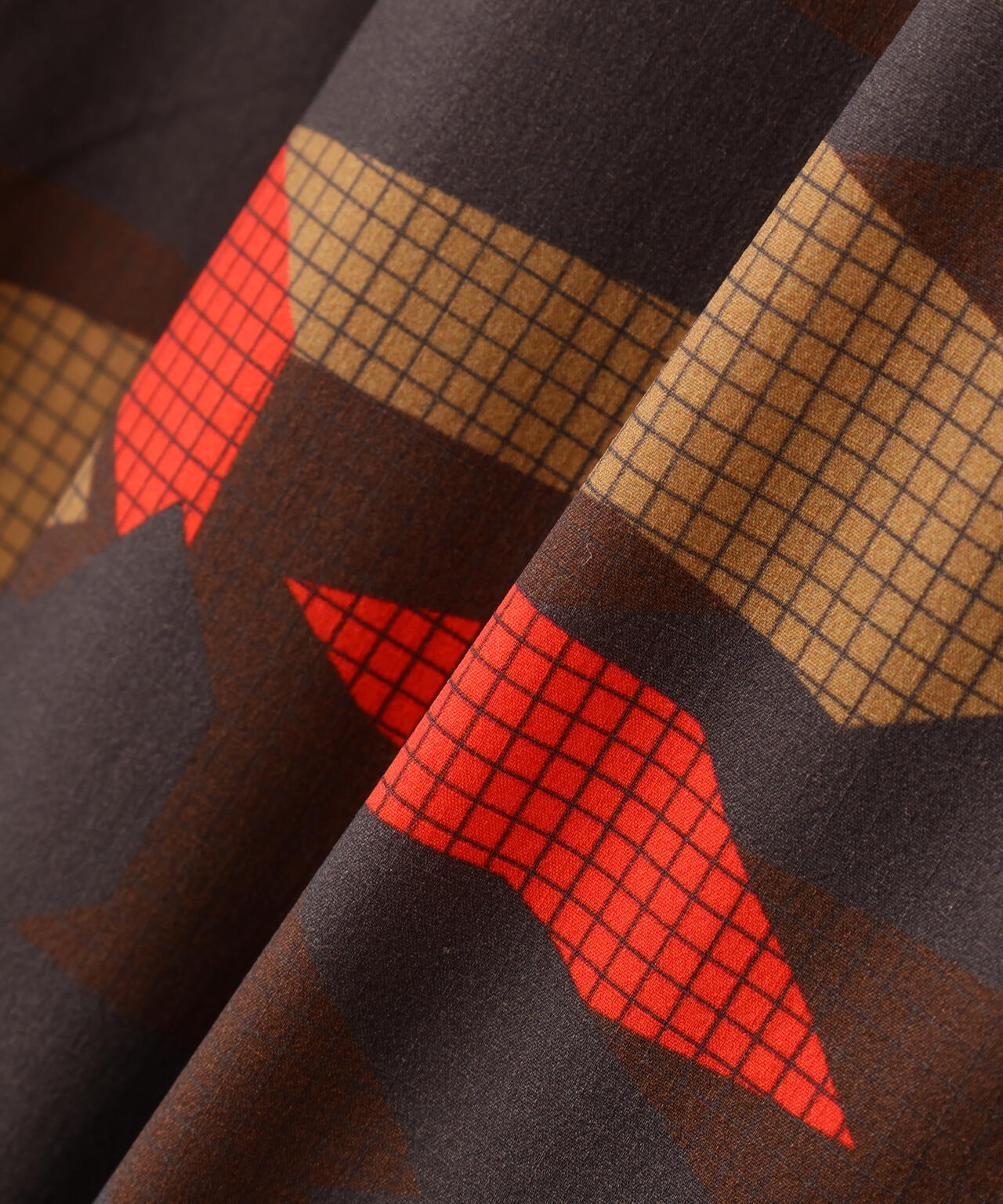 迷彩プリントフーディブルゾン