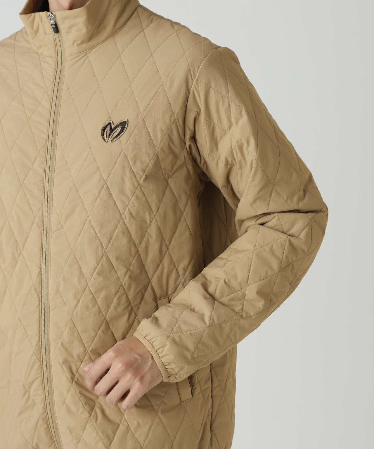 ナイロンタフタ中綿ジップアップブルゾン