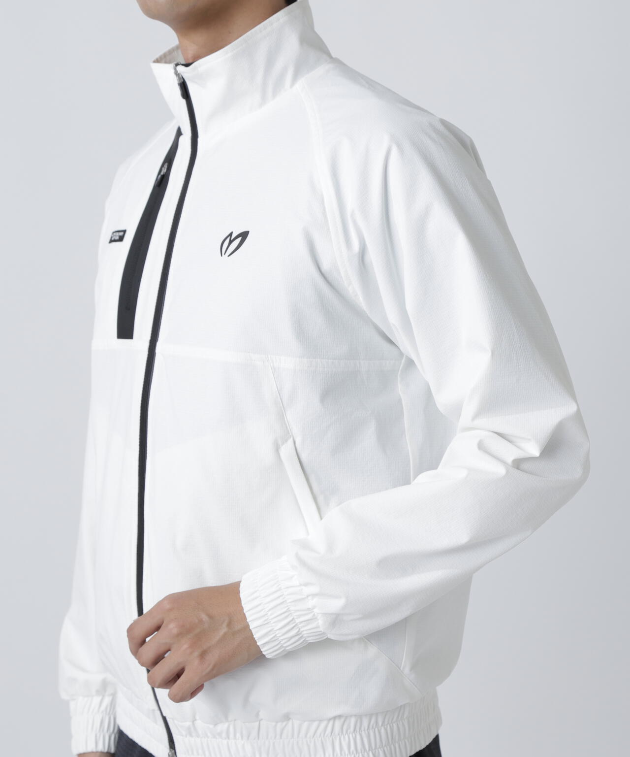 4WAYストレッチブルゾン