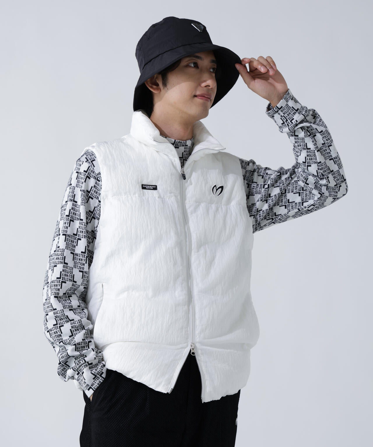 ナイロンリップ中綿フルジップベスト