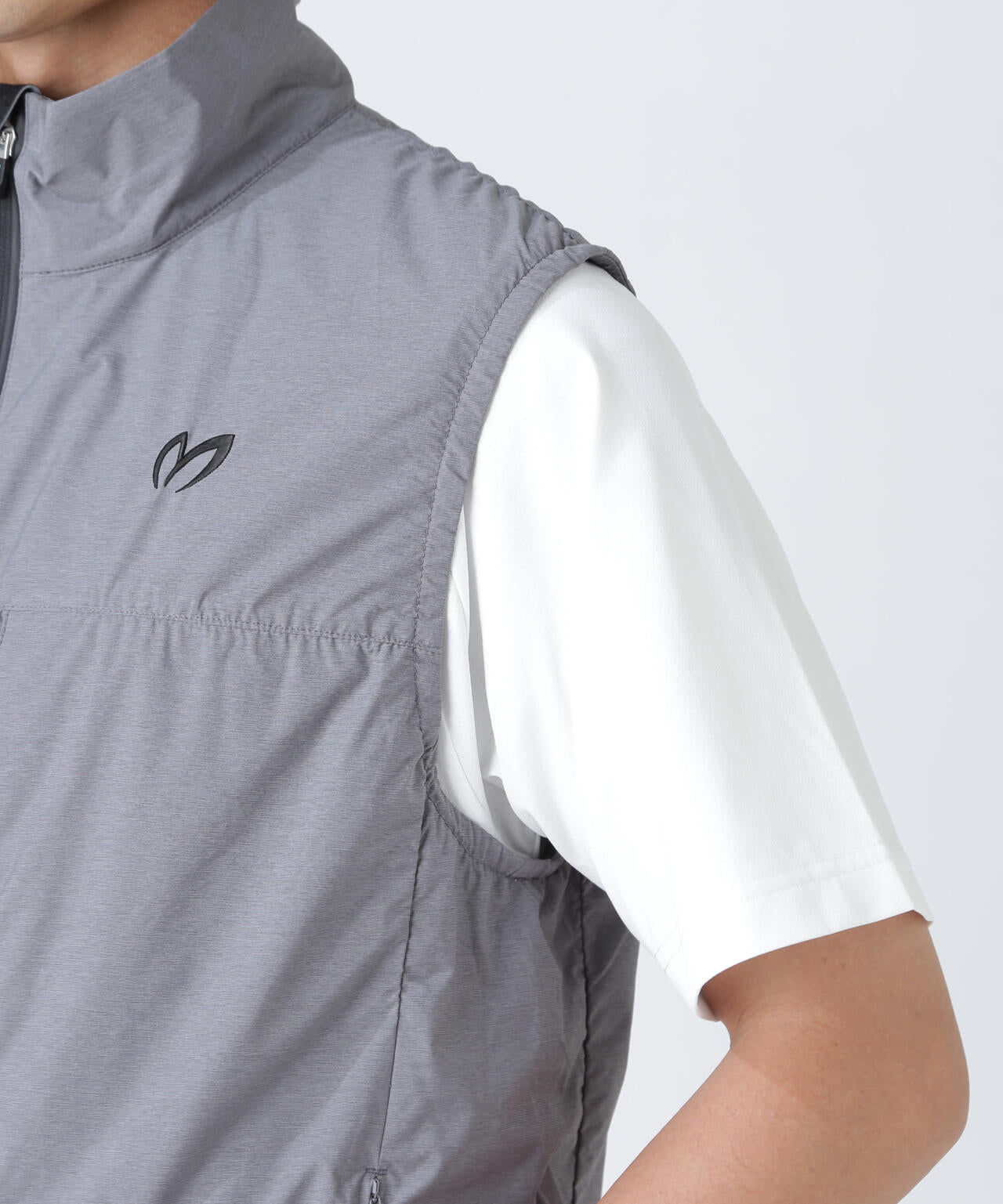 タフタストレッチ フルジップベスト