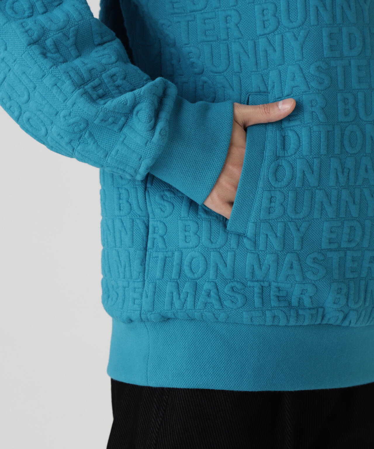 ロゴキルトジャガードハーフジップアップ