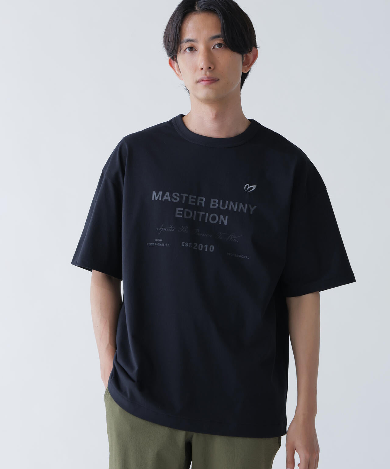 E.EARH ストレッチジャージ半袖Tシャツ