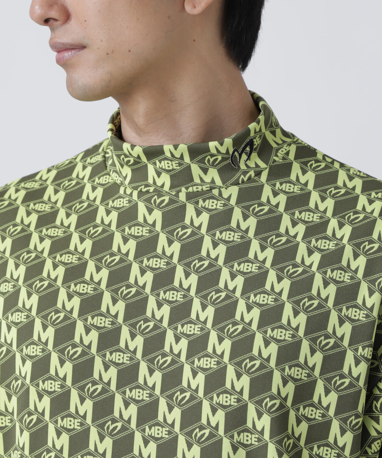 エコブルーMキューブジャガード長袖ハイネックカットソー