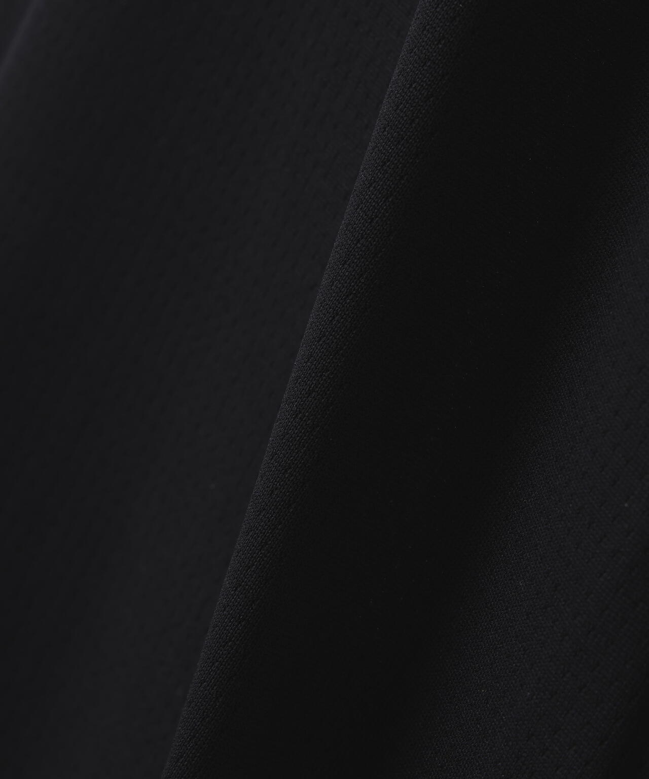 ベアメッシュ半袖モックネックカットソー