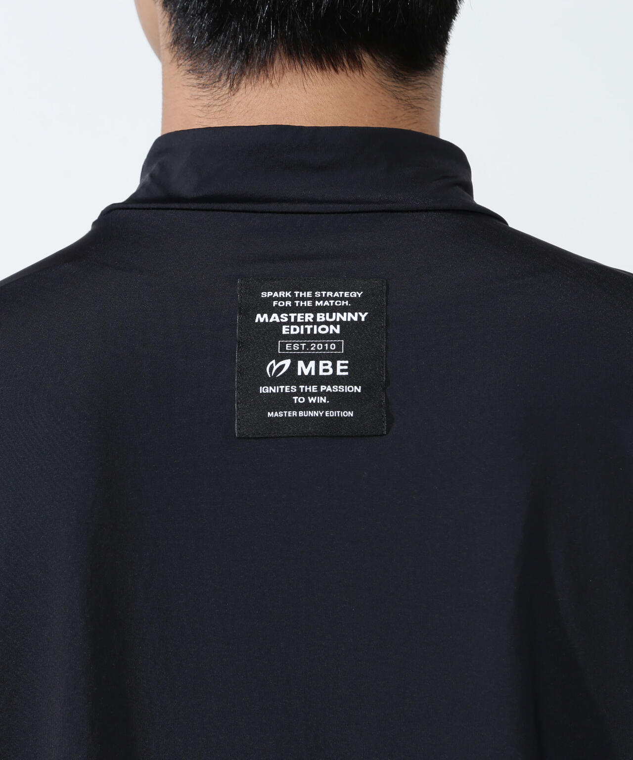 クロスミントサークルジャガード半袖ハイネックカットソー