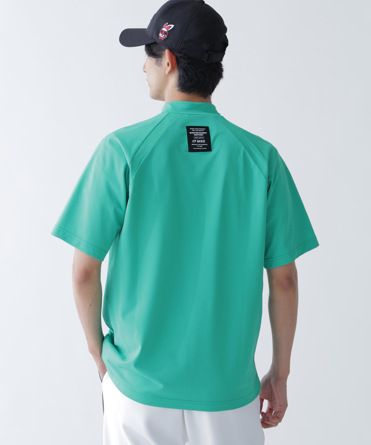 半袖ハイネックカットソー