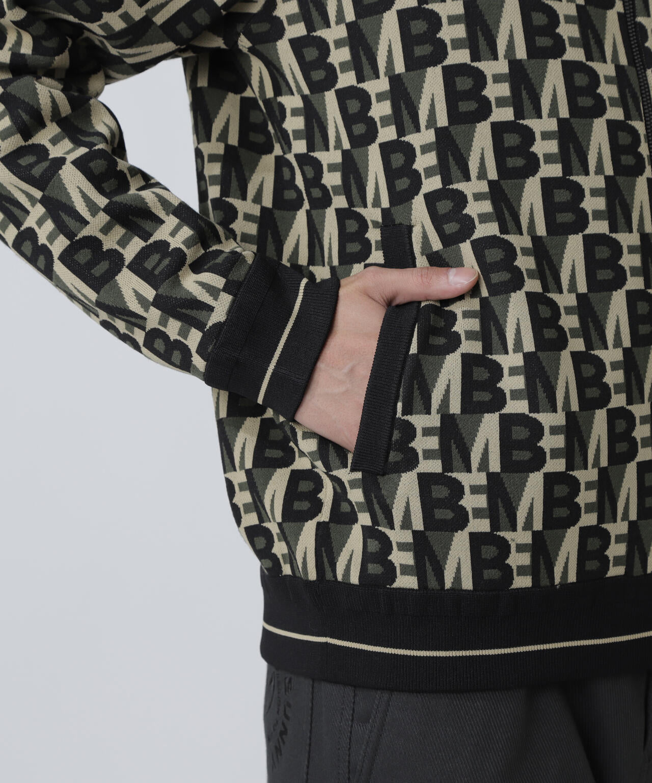 Regentフルジップアップニットブルゾン