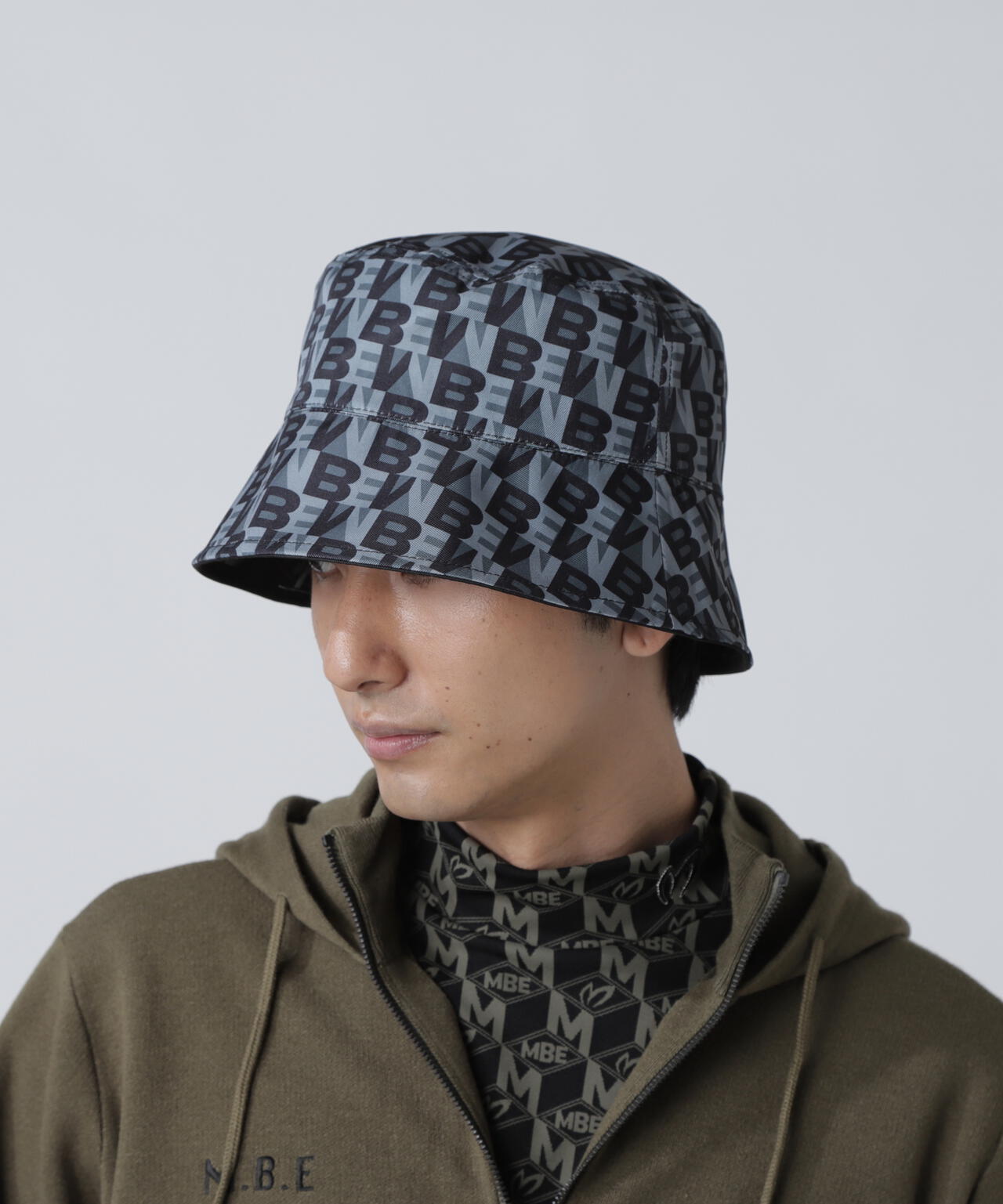 リバーシブルハット (UNISEX)