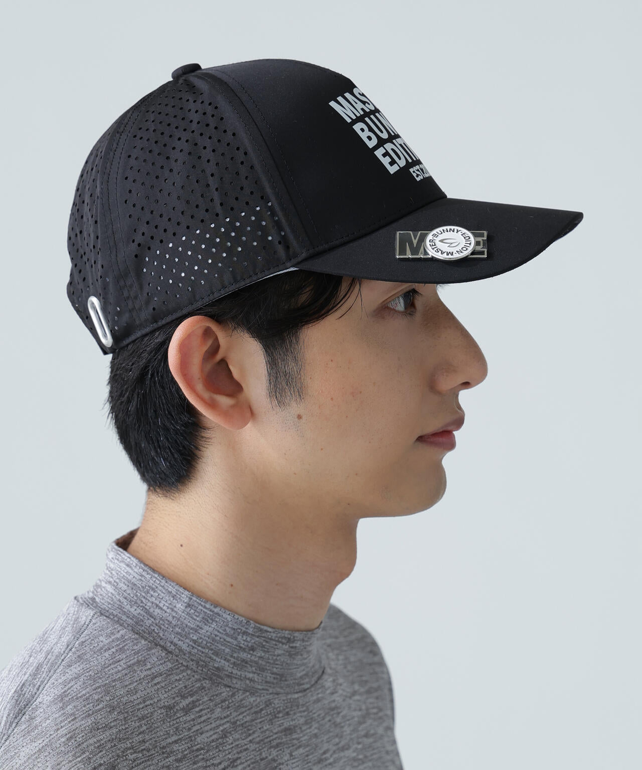 マーカー付きメッシュキャップ (UNISEX)