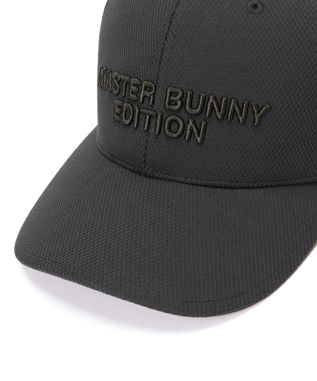 【SWAGGY BUNNY】キャップ (UNISEX)