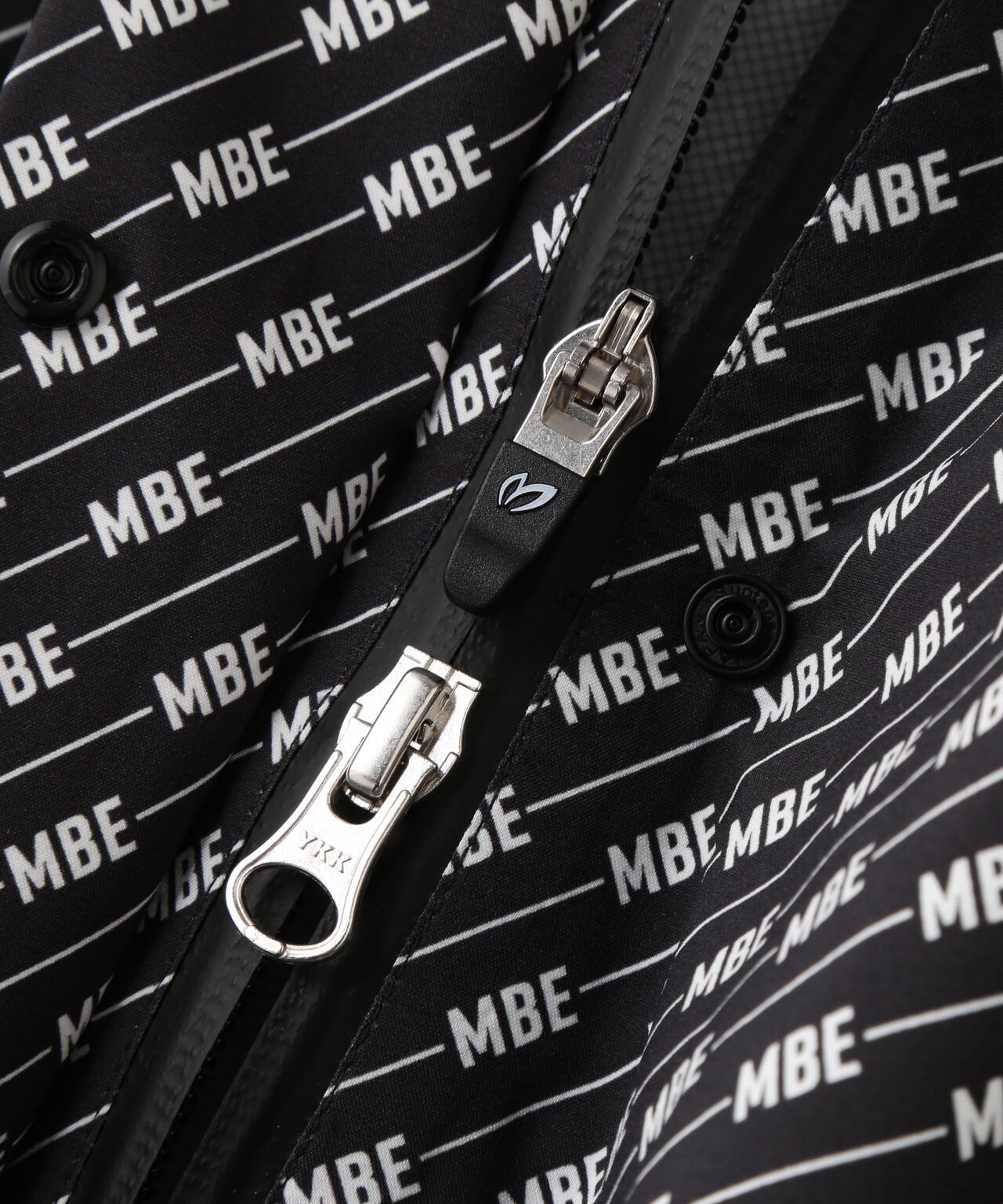 04ca2c9c-e0fb-5713-b5f4-a7377a6fcb0b_Image