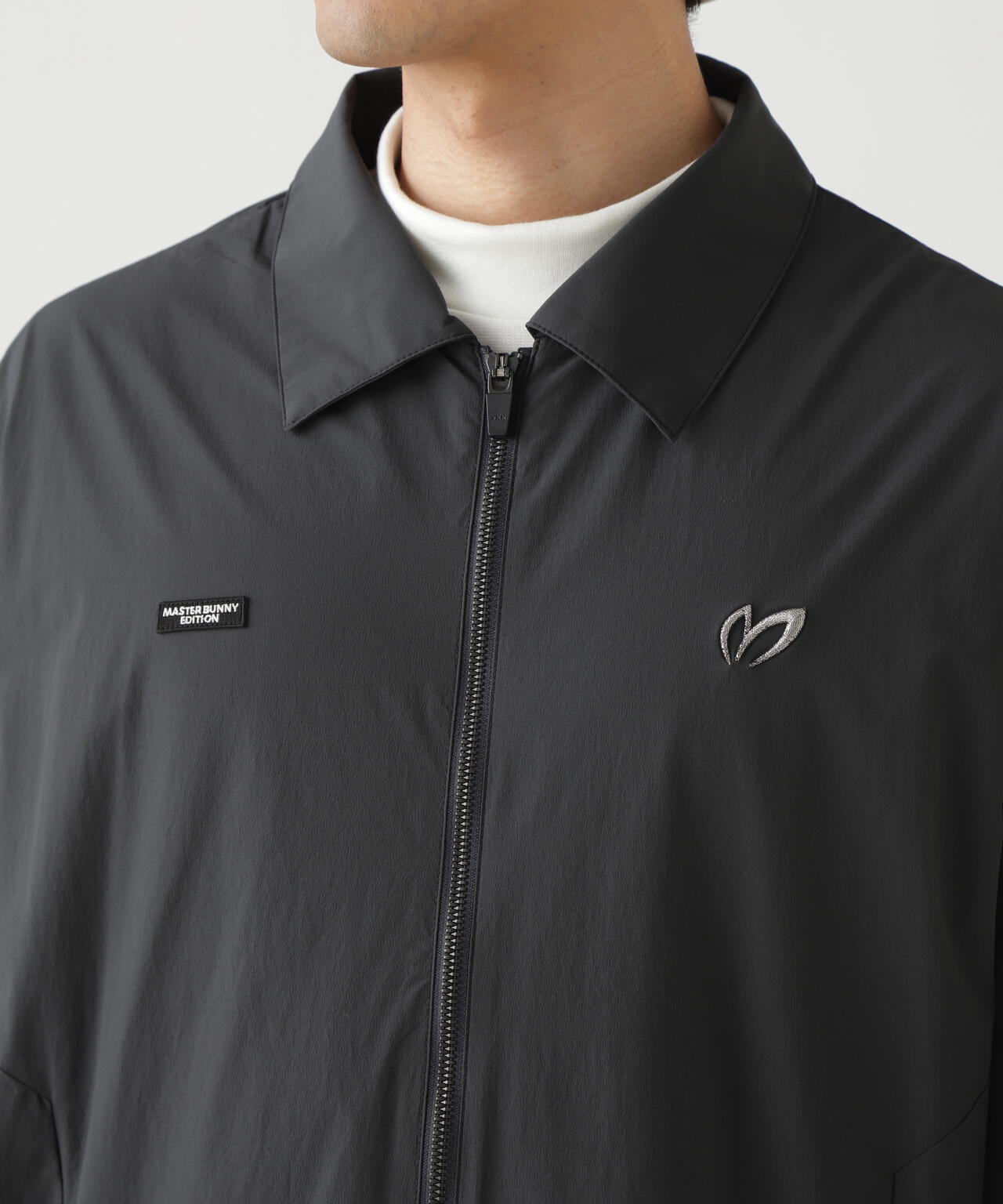 カジナイロンストレッチジップジャケット