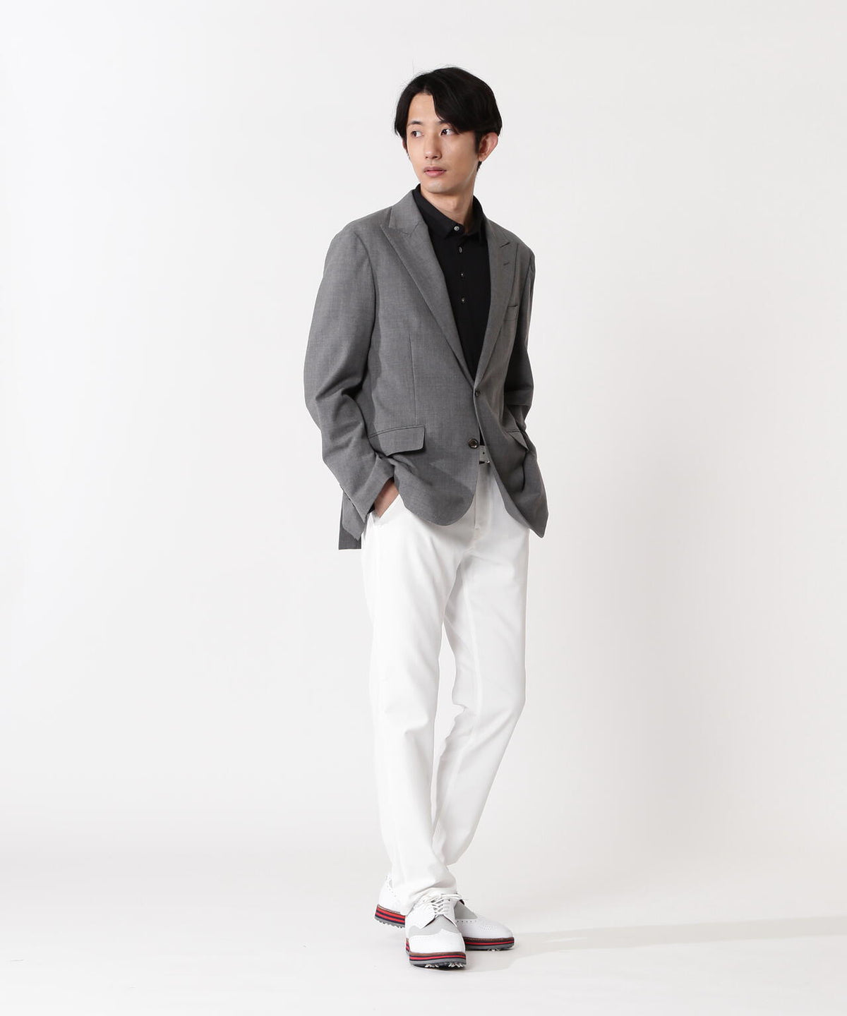 H:182cm/C:93/W:77/H:91 着用サイズ:5
