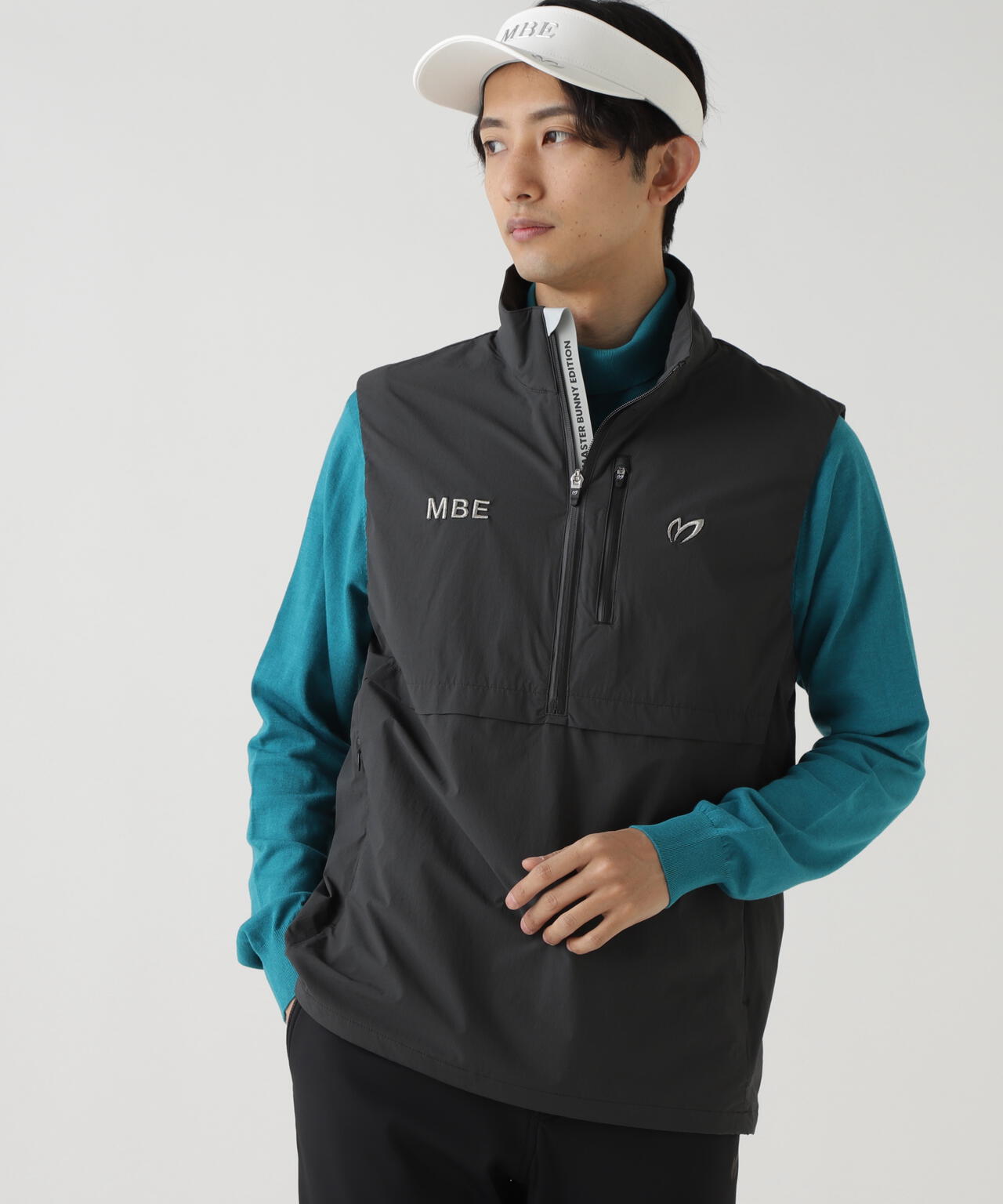 カジナイロンストレッチハーフジップアップベスト