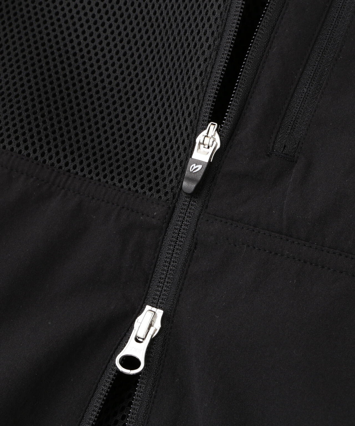 COOL & HEAT 冷暖ペルチェメッシュベスト(MENS)