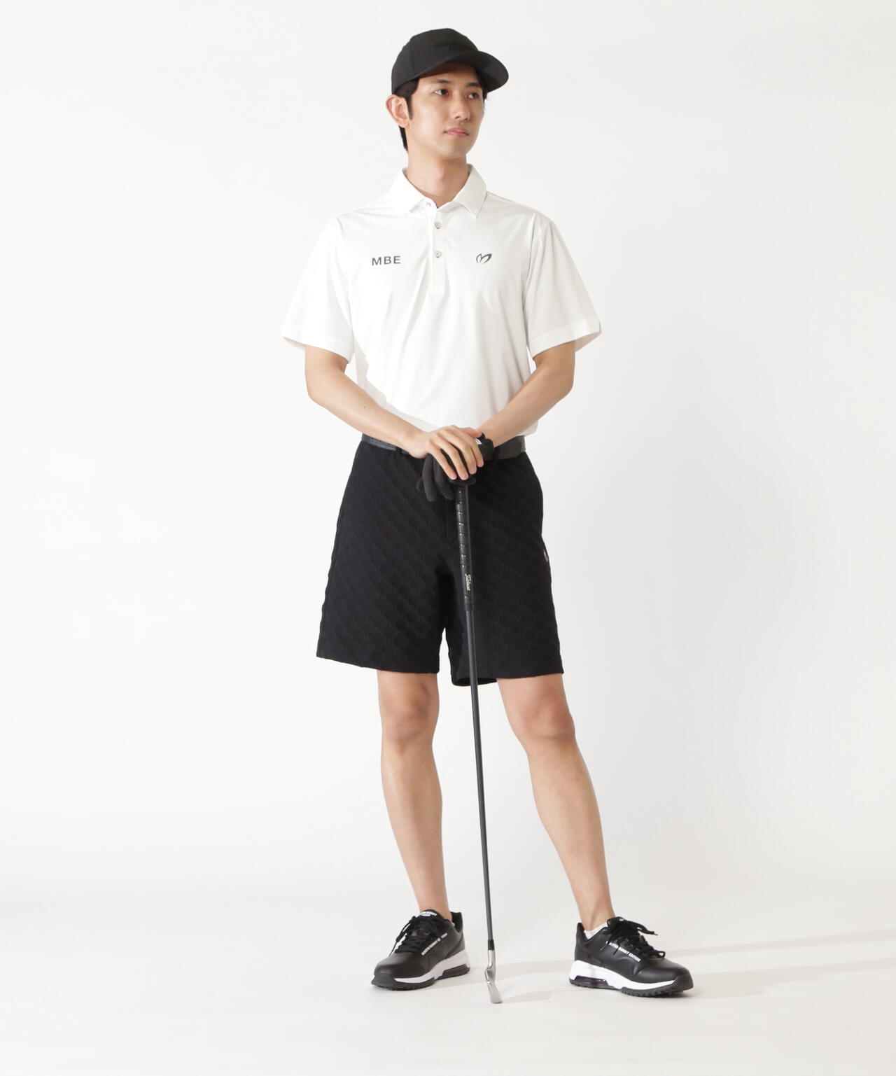 H:182cm/C:93/W:77/H:91 着用サイズ:5