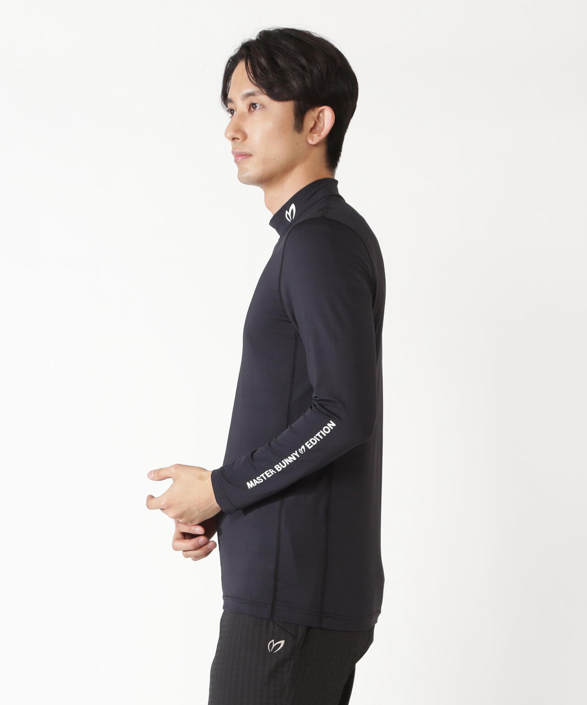 H:182cm/C:93/W:77/H:91 着用サイズ:5