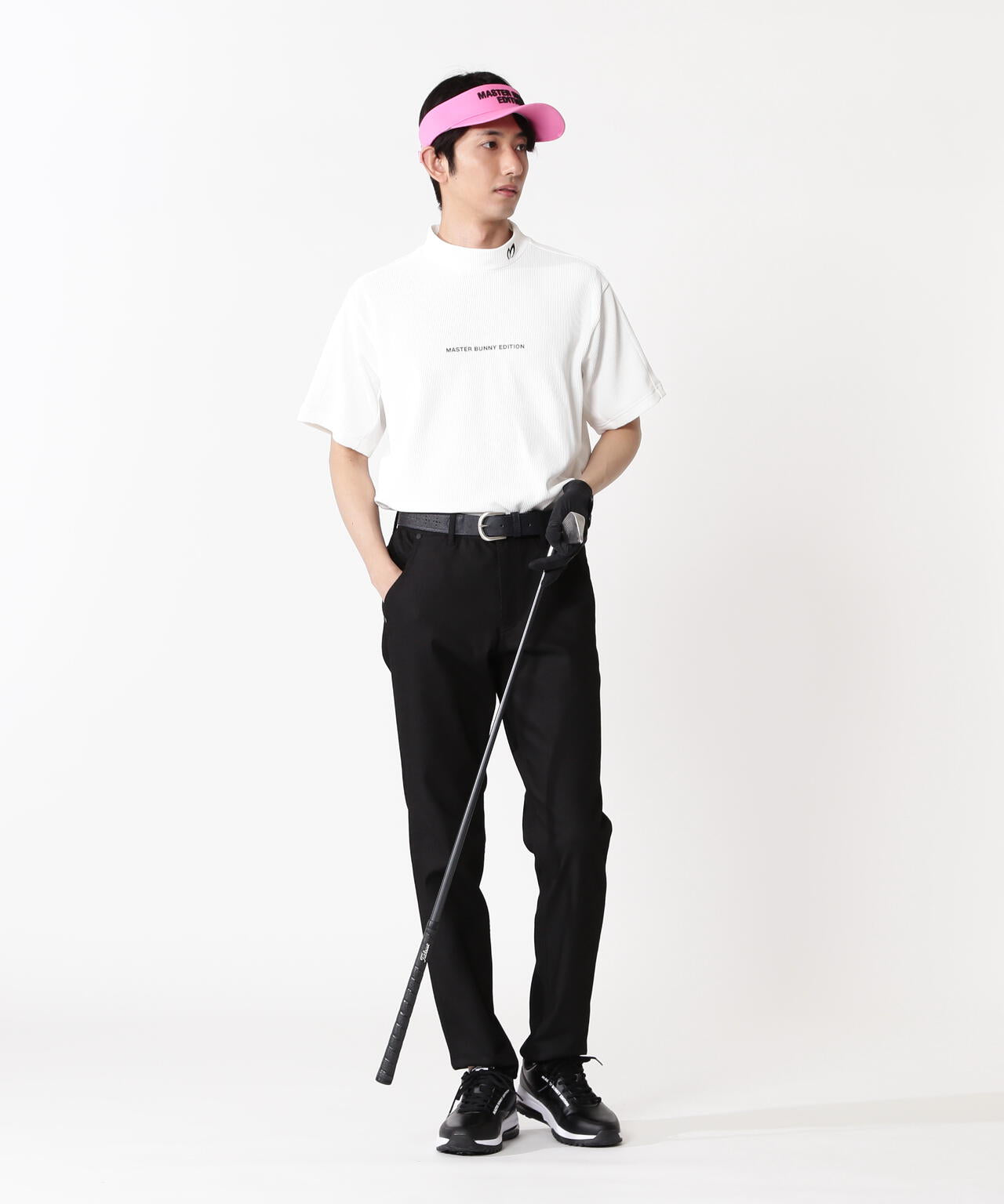 H:182cm/C:93/W:77/H:91 着用サイズ:5