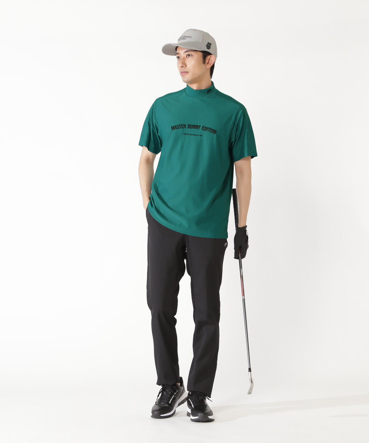 H:182cm/C:93/W:77/H:91 着用サイズ:5