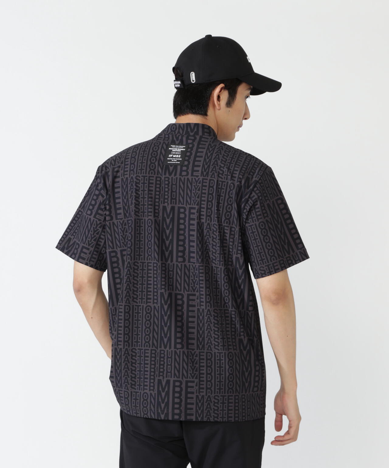 H:182cm/C:93/W:77/H:91 着用サイズ:5