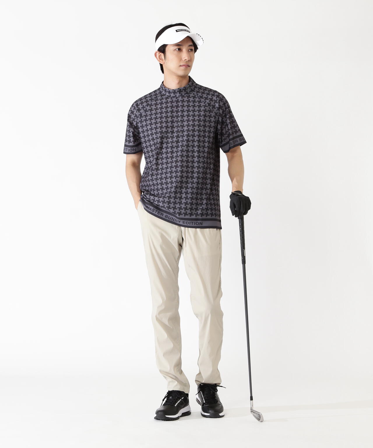 H:182cm/C:93/W:77/H:91 着用サイズ:5