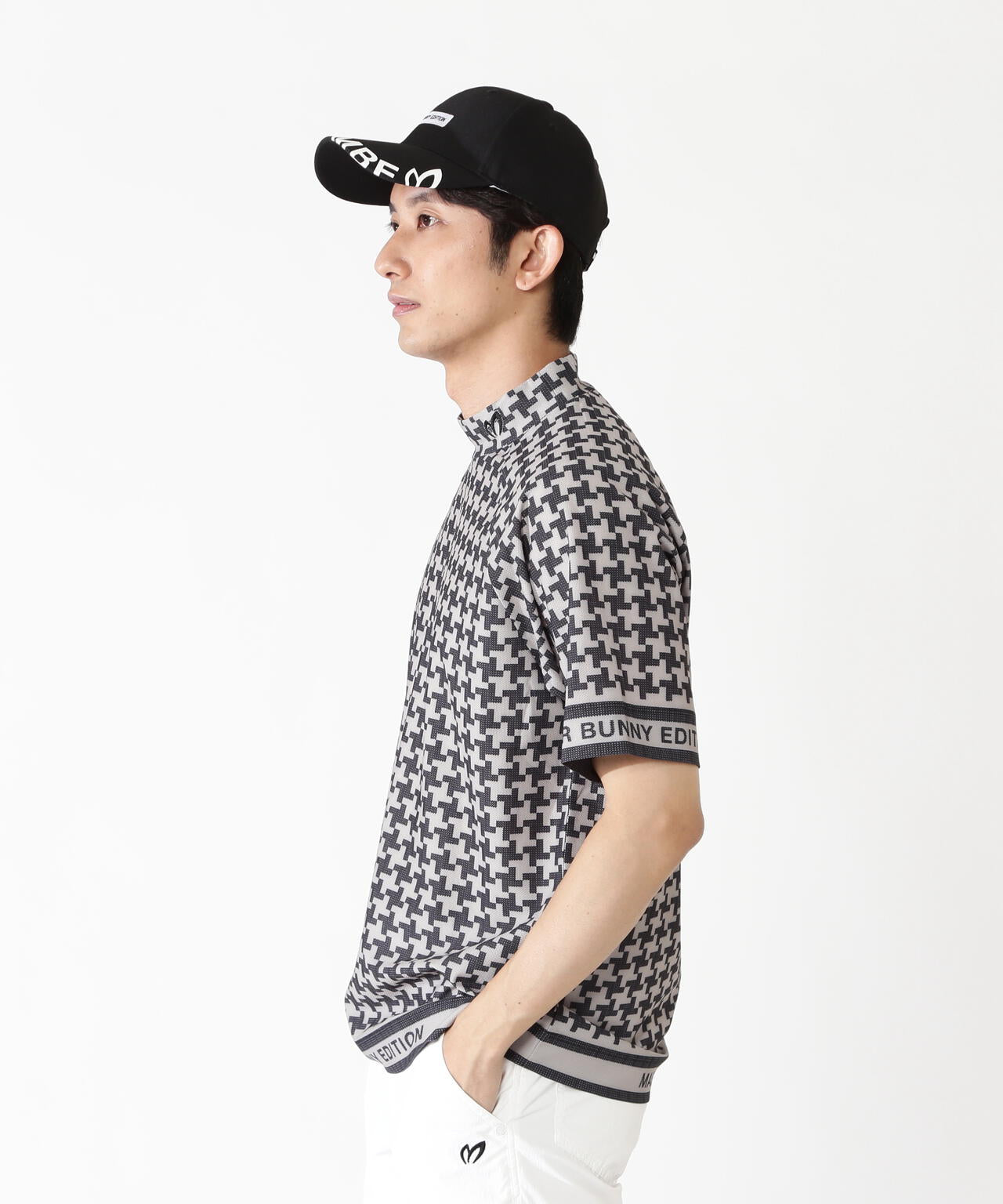 H:182cm/C:93/W:77/H:91 着用サイズ:5