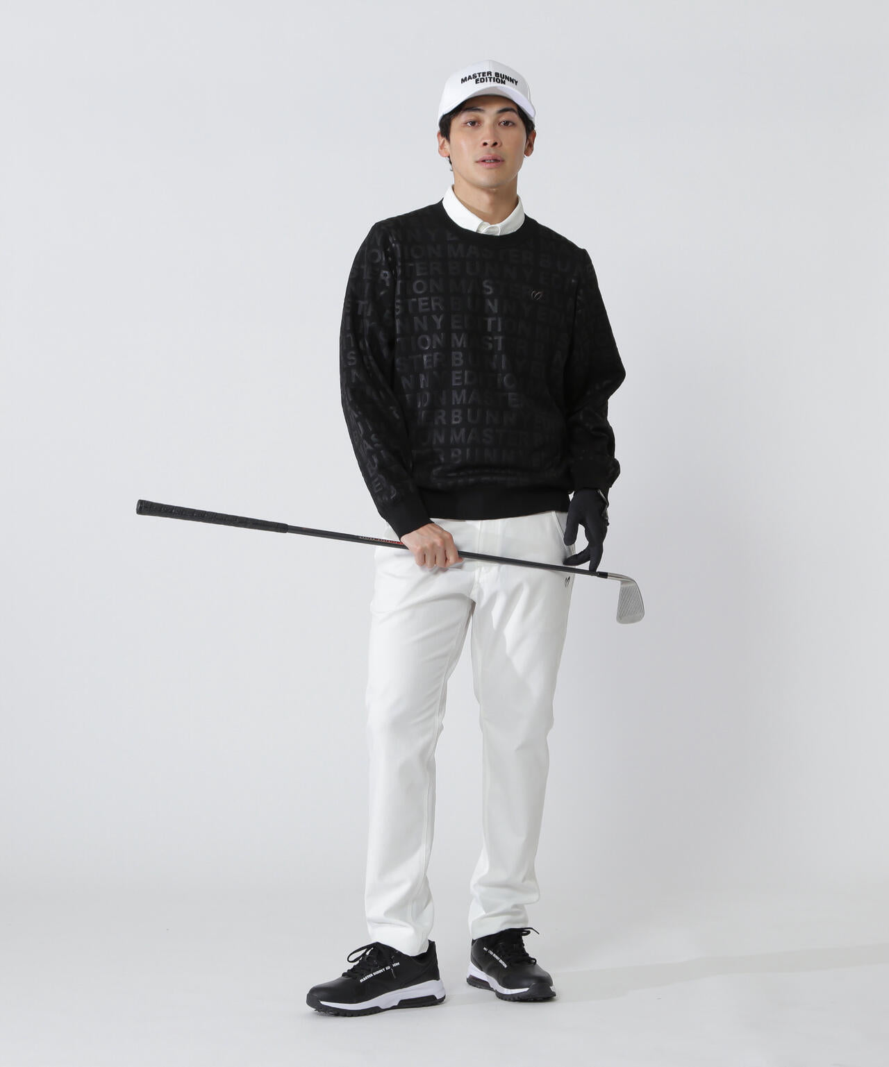 クルーネックニットプルオーバー
